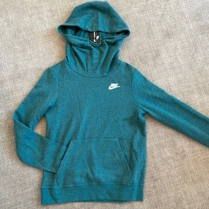 Nike sweatshirt NWT